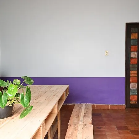 Hostal Portales Monrovia