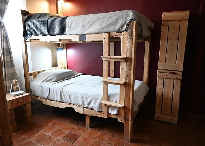 Hostal Portales Monrovia